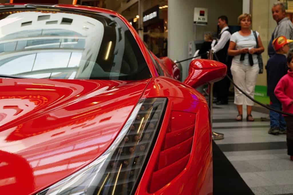 Conducir un Ferrari