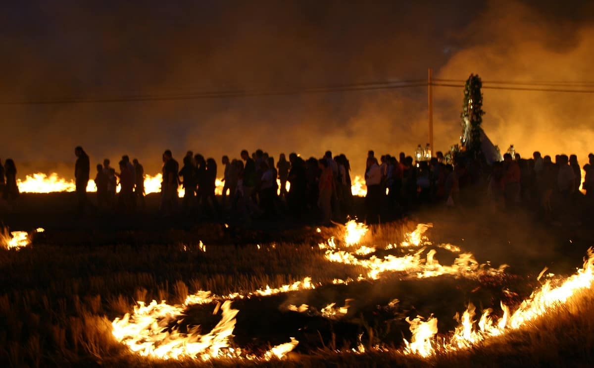 procesion del fuego