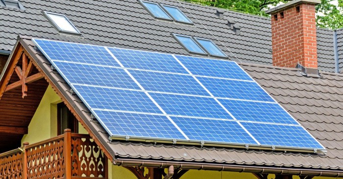 placas solares en una casa